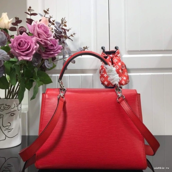 WIS GRENELLE VUITTON PM LOUIS 0128